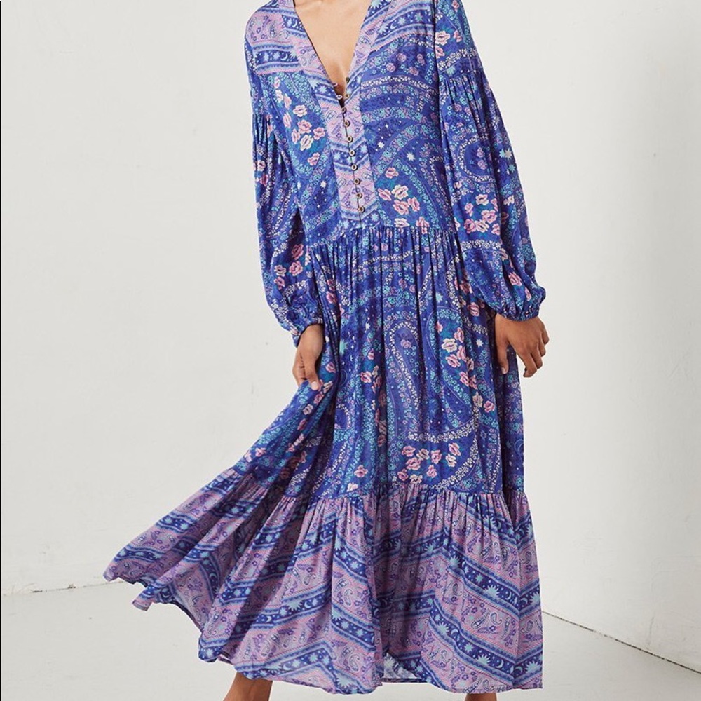 Spell Trade only, city lights gown small